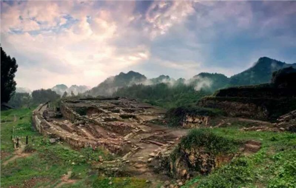 世界遺產(chǎn)老司城、不二門、猛洞河漂流2日游